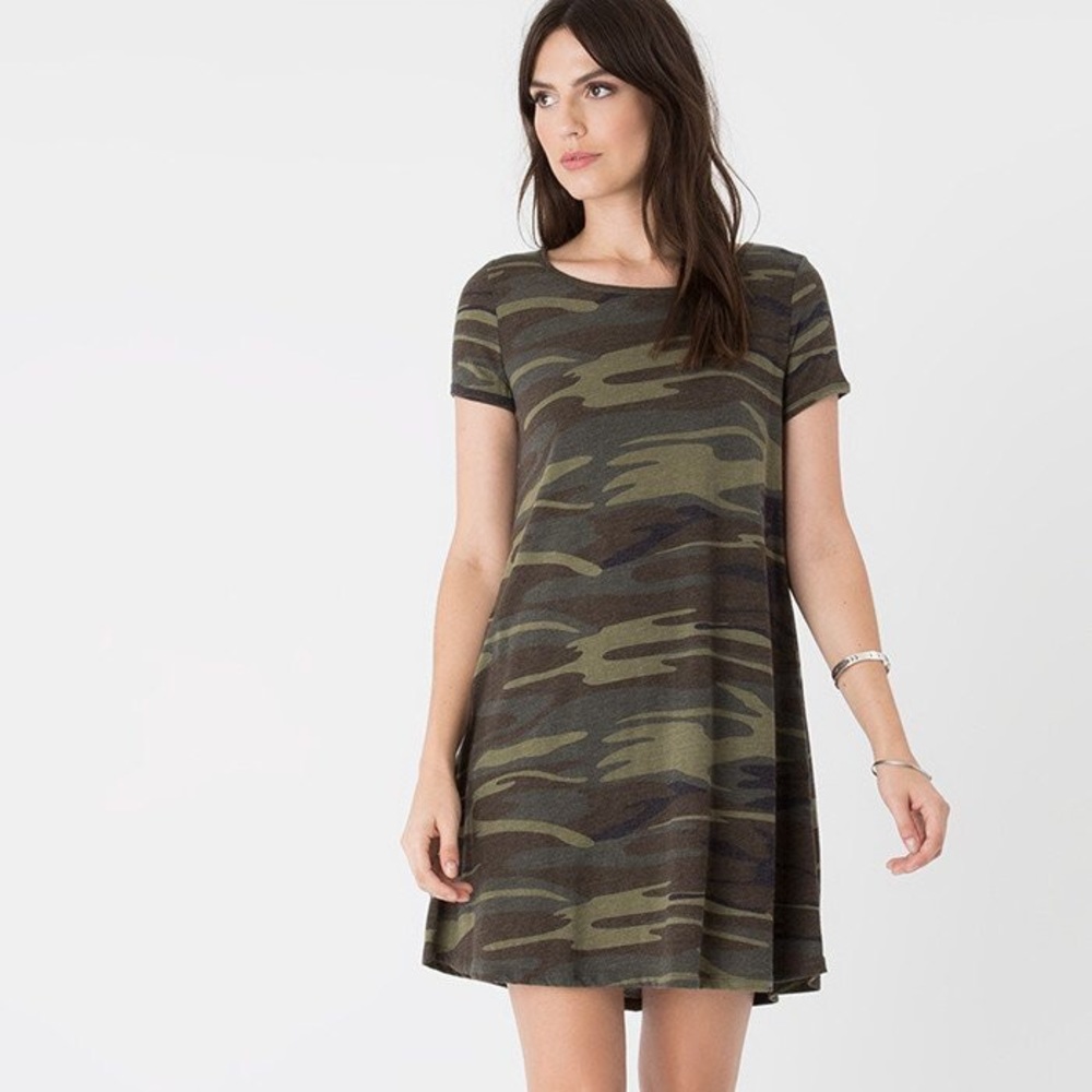 NWOT Connor Camo Swing Tee Dress SIZE S